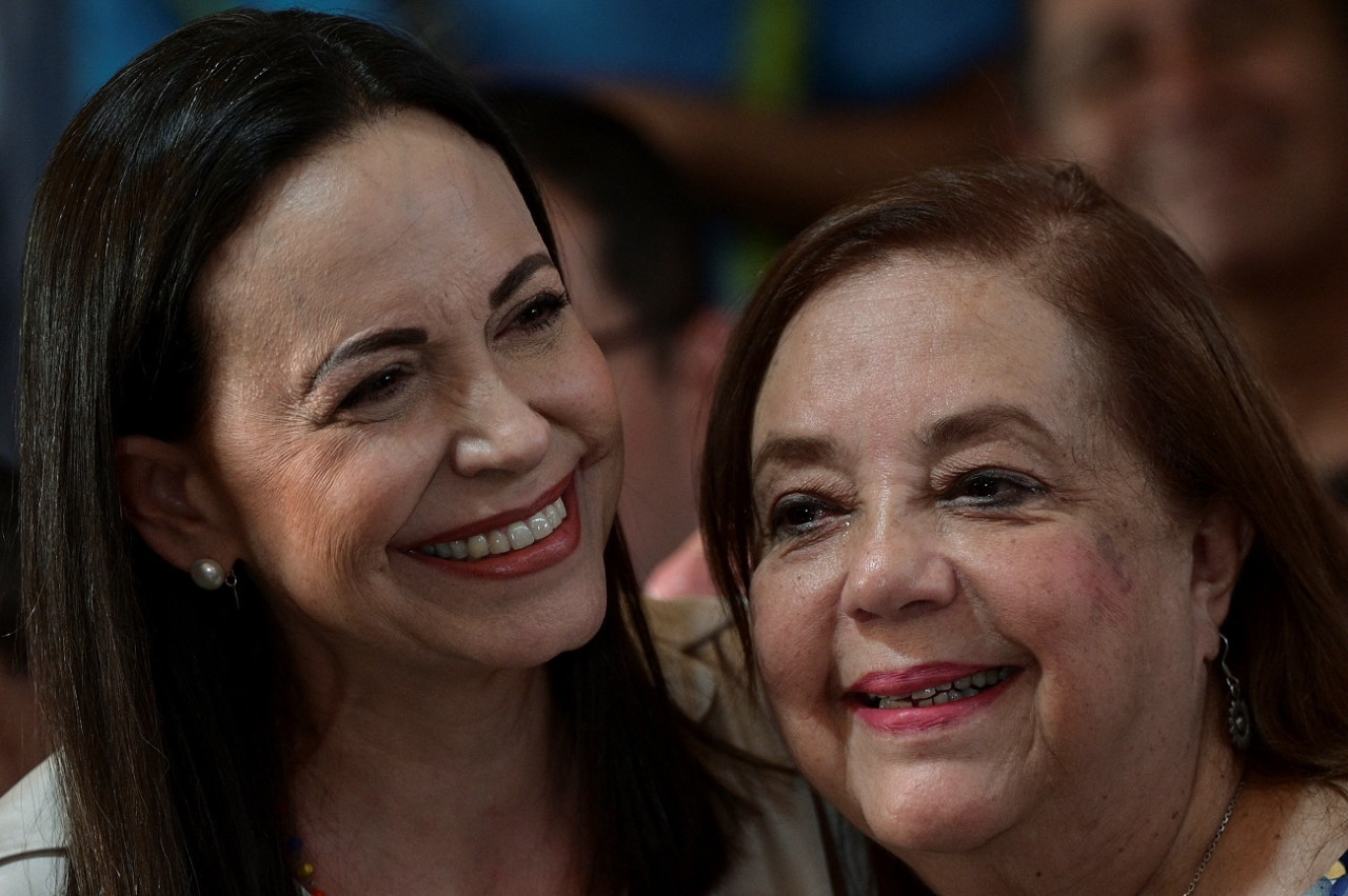 María Corina Machado y Corina Yoris Villasana. Foto: Reuters