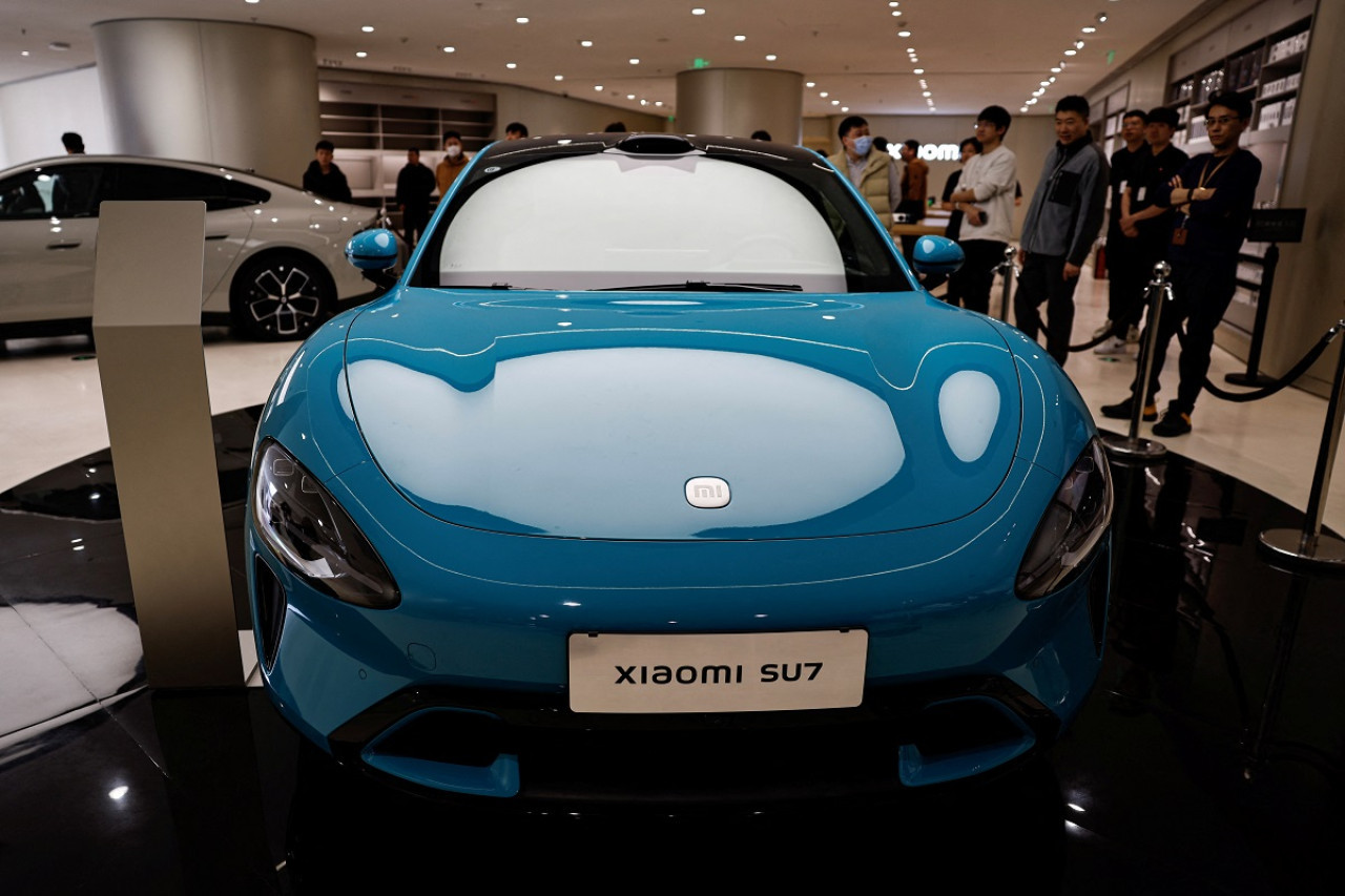 El auto eléctrico Xiaomi SU7. Foto: Reuters.