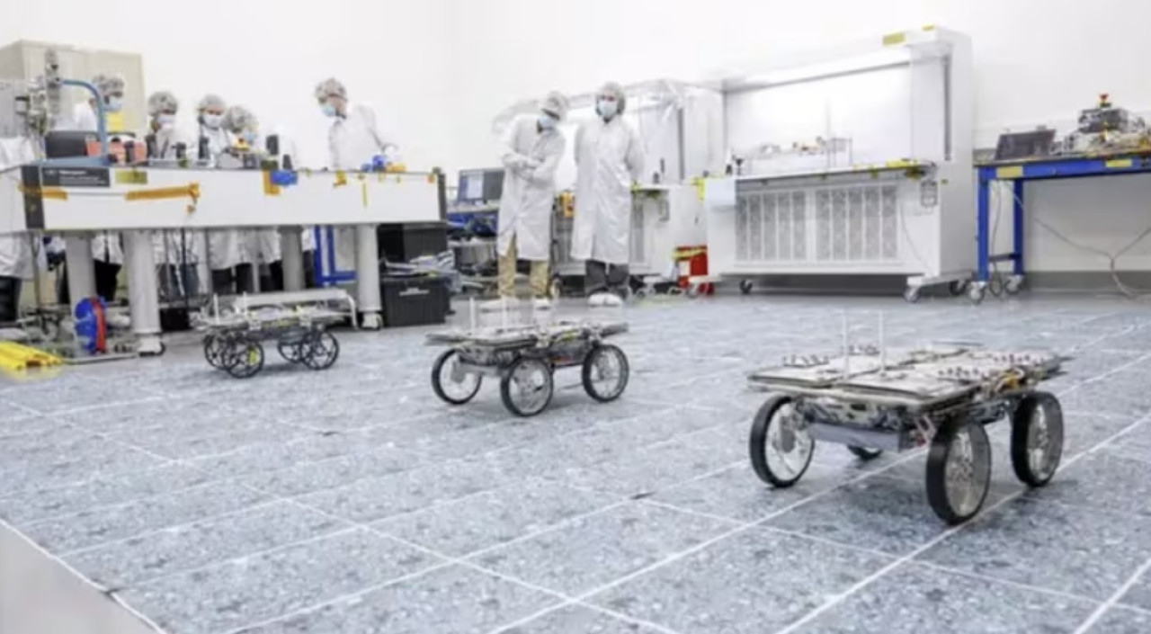 NASA's New Robots to Send to the Moon  Photo by NASA/JPL-Caltech.