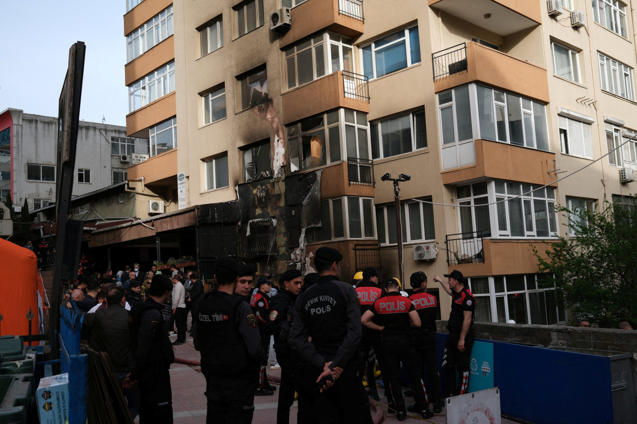 Incendio en discoteca en Estambul, Masquerade. Foto: Reuters.