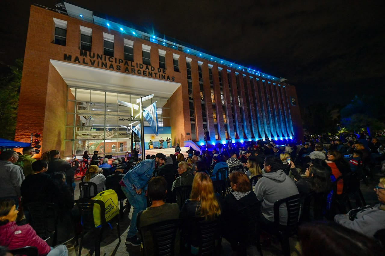 Se realizó el acto del 2 de Abril en el municipio de Malvinas Argentinas