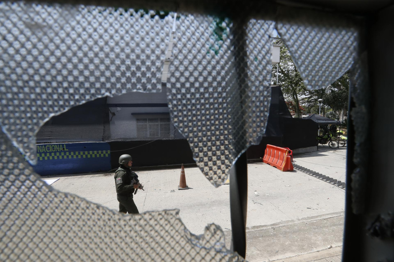 Ataque a una estación de Policía en Jamundí, Colombia. Foto: EFE.