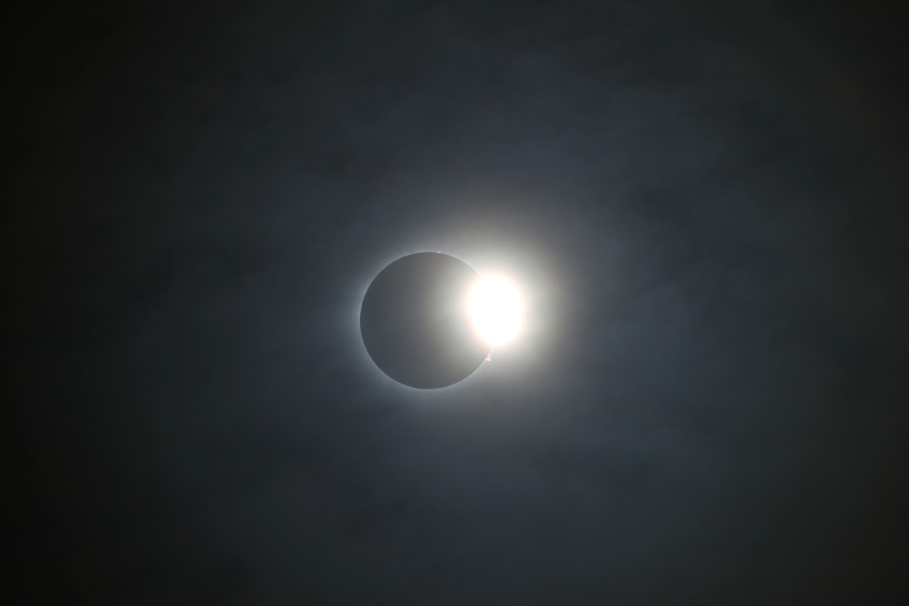 Total solar eclipse.  Photo: Reuters