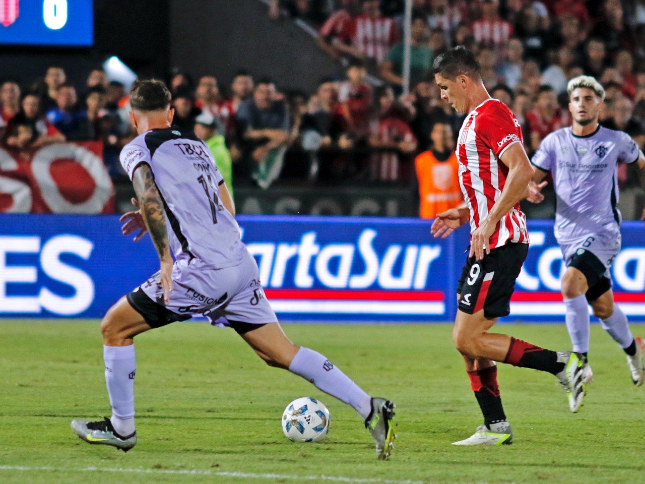 Estudiantes vs Barracas Central, Copa de la Liga. Foto: NA