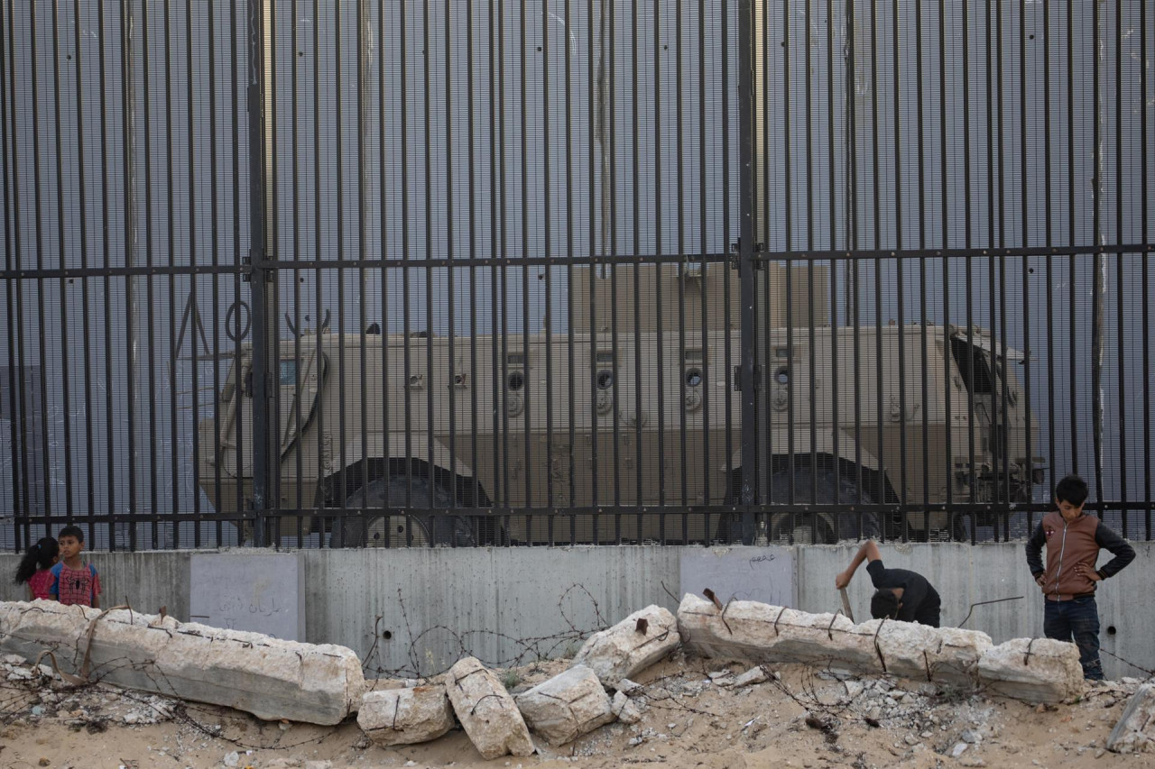 Palestinos en Rafah, al sur de Gaza. Foto: Reuters.
