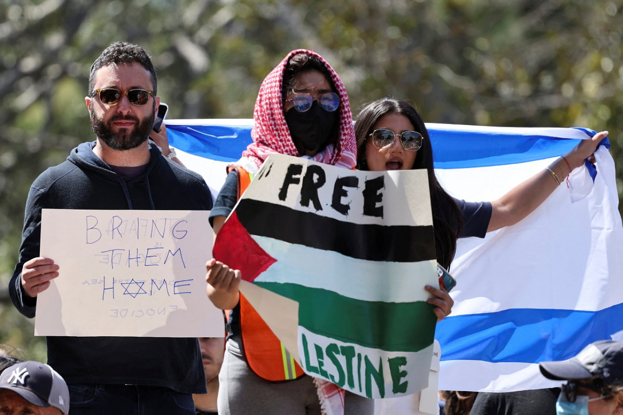 Protestas en los campus de Nueva York. Foto: Reuters.