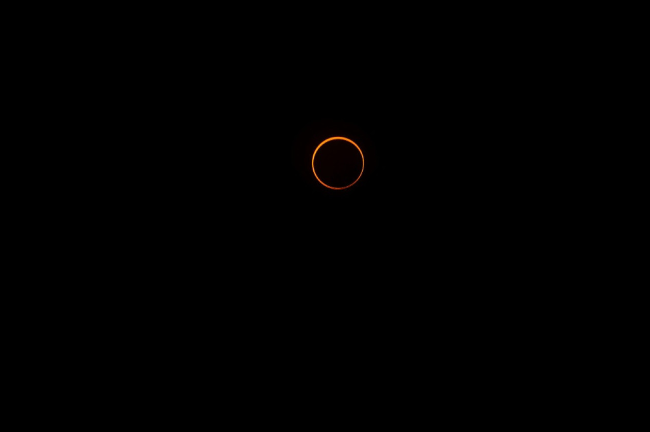 Eclipse "anillo de fuego". Foto: Unsplash.