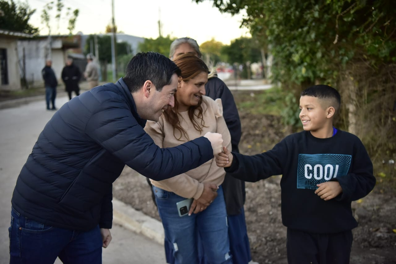 Leo Nardini inauguró una nueva obra en Grand Bourg. Foto: Prensa.