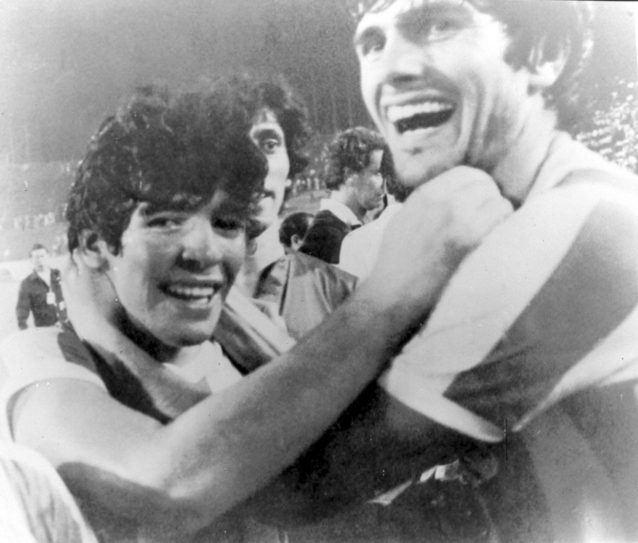 Diego Armando Maradona festeja el Mundial Juvenil de 1979. Foto: archivo NA