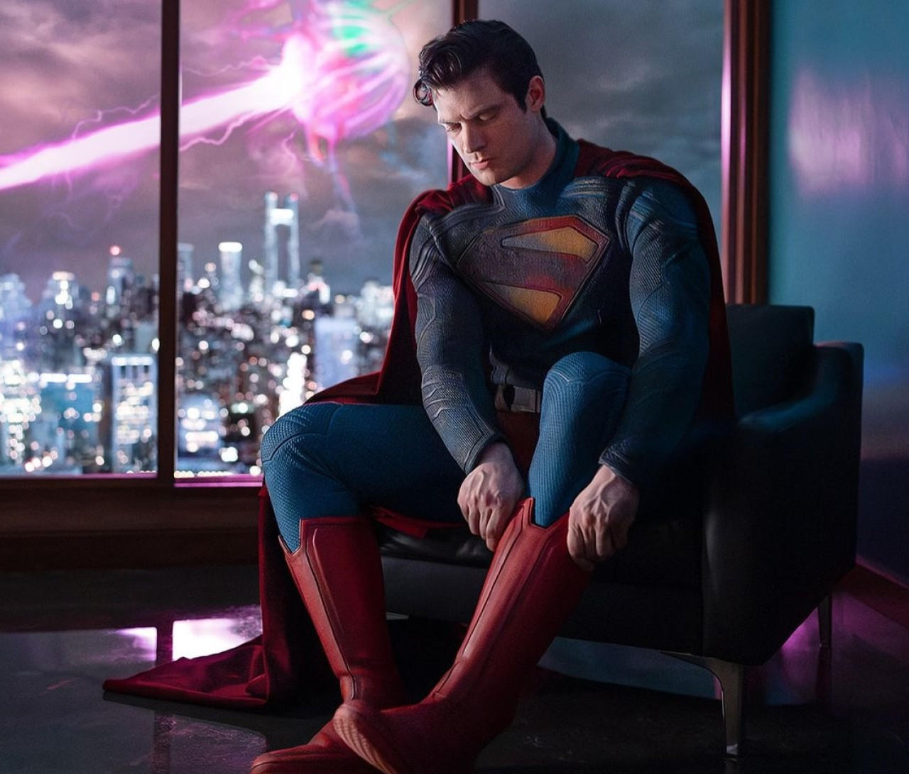 James Gunn muestra la primera fotografía de David Corenswet como superman. Foto Instagram.