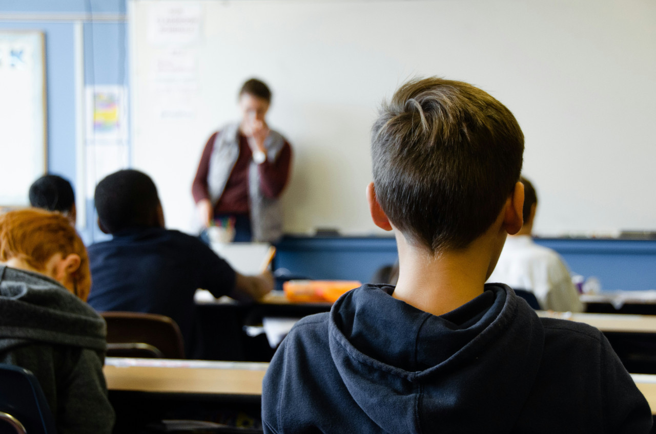 Educación, escuela, alumno. Foto: Unsplash.