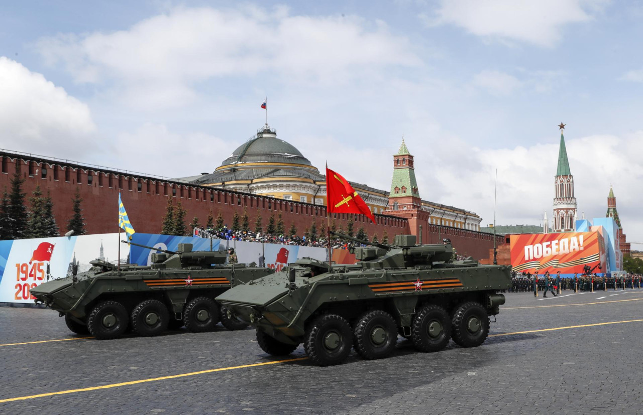 Desfile militar en Rusia por el Día de la Victoria. Foto: EFE.