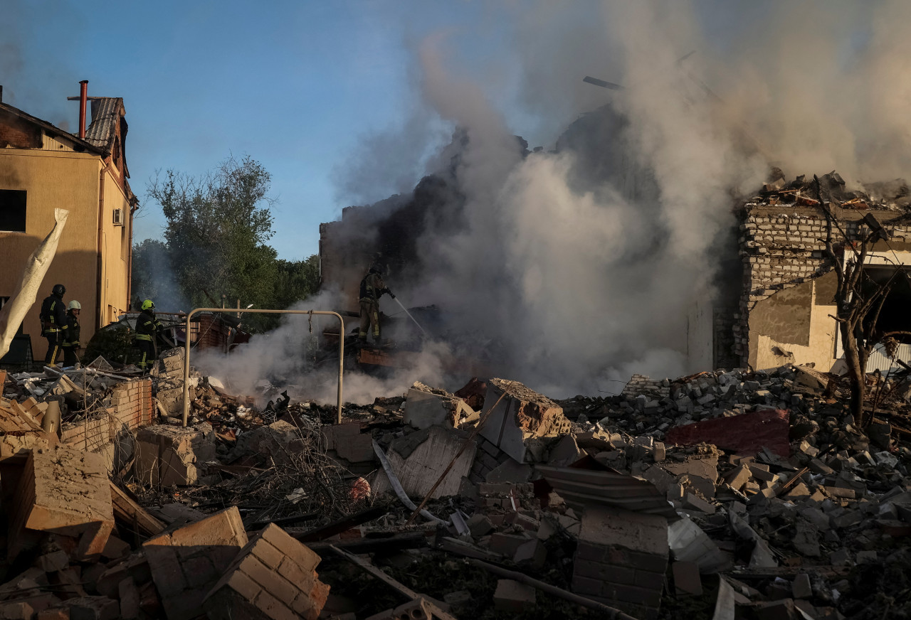 Ataques rusos sobre la región de Járkov, Ucrania. Foto: Reuters.