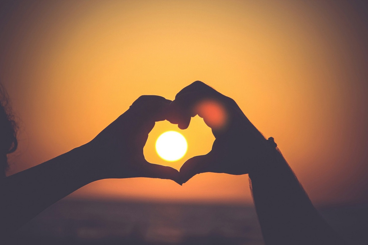 Amor; enamorados; pareja. Foto: Unsplash.