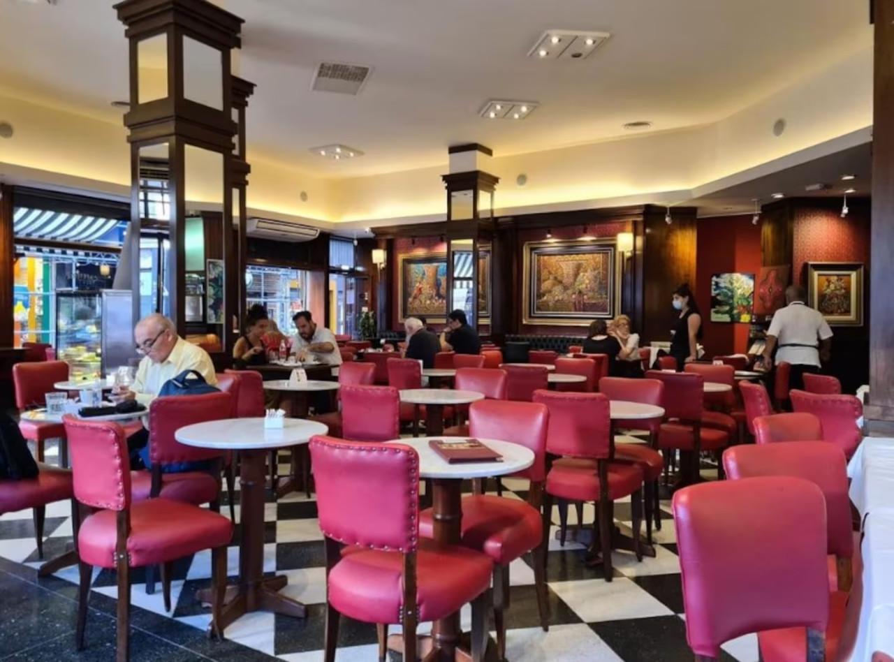 Saint Moritz, la confitería de Retiro a la que iba a merendar Jorge Luis Borges. Fuente: Instagram