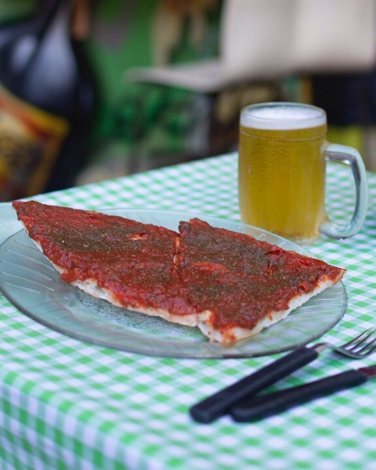 La famosa pizza de cancha. Foto: Instagram @angelin.pizzeria