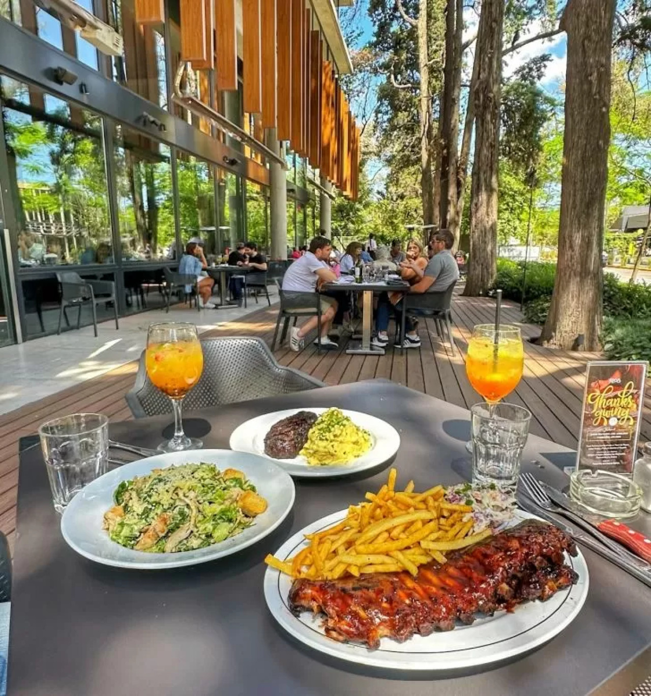 Un polo gastronómico perfecto. Foto: Instagram @thaysparqueleloir