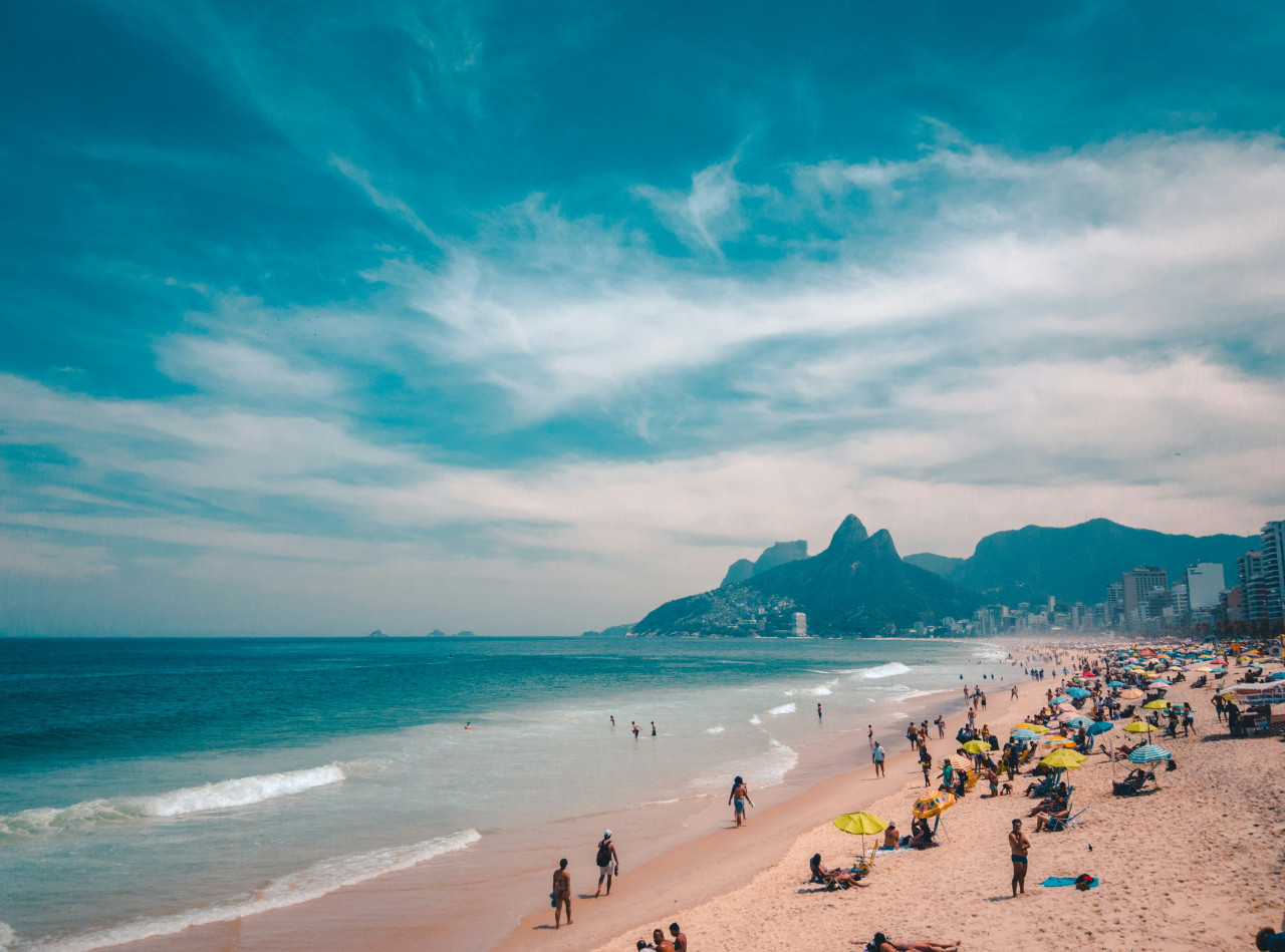 La costa brasileña se puso a tiro de los bolsillos de los turistas argentinos. Foto: Unsplash.