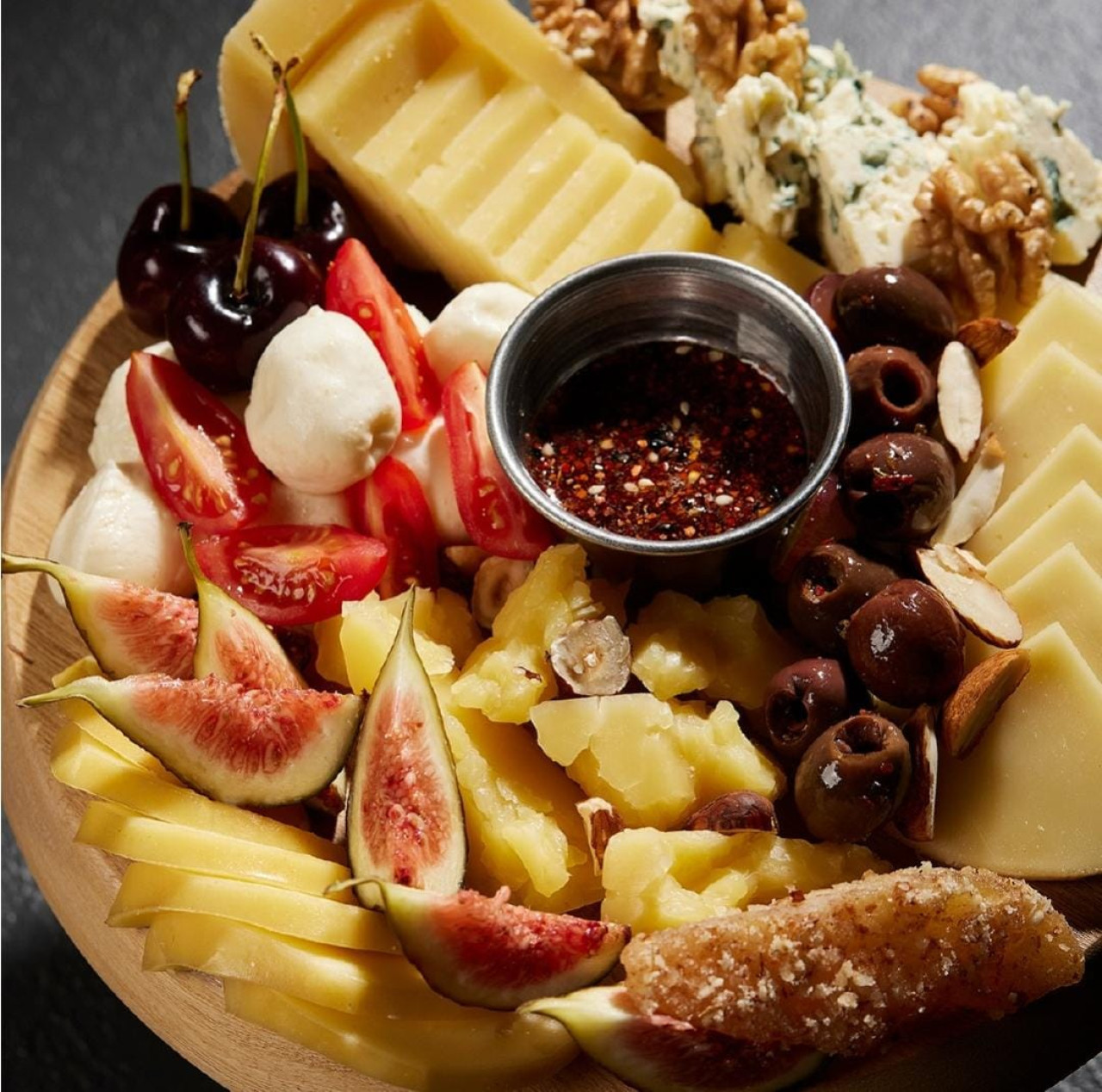 Buche, el nuevo polo gastronómico de Devoto. Foto: Instagram / buche.salumeria.