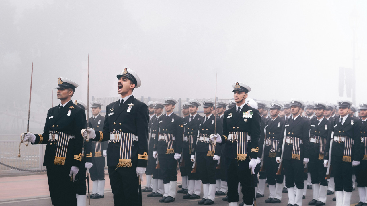 Militares, fuerzas armadas navales. Foto Frepik