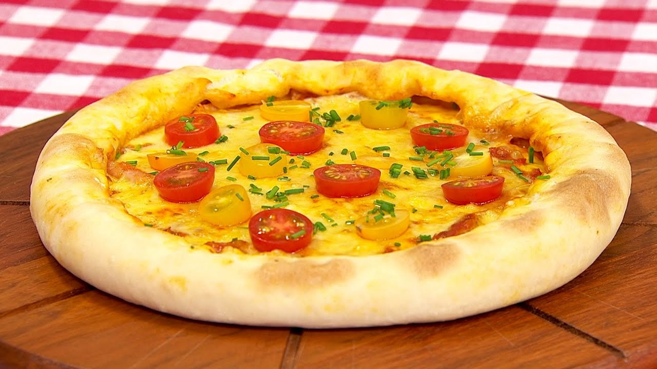 Pizza rellena. Foto: captura YouTube