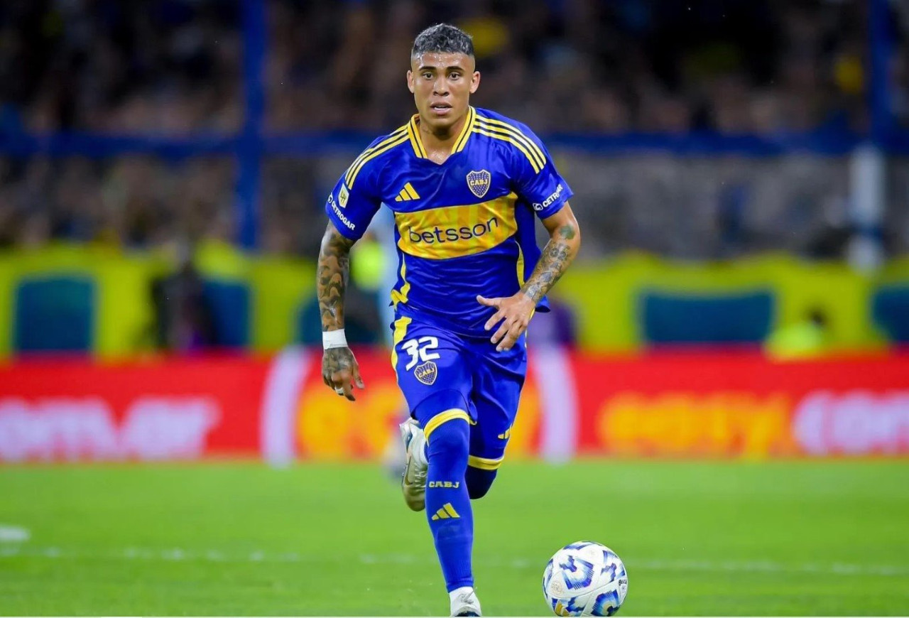 Ayrton Costa.