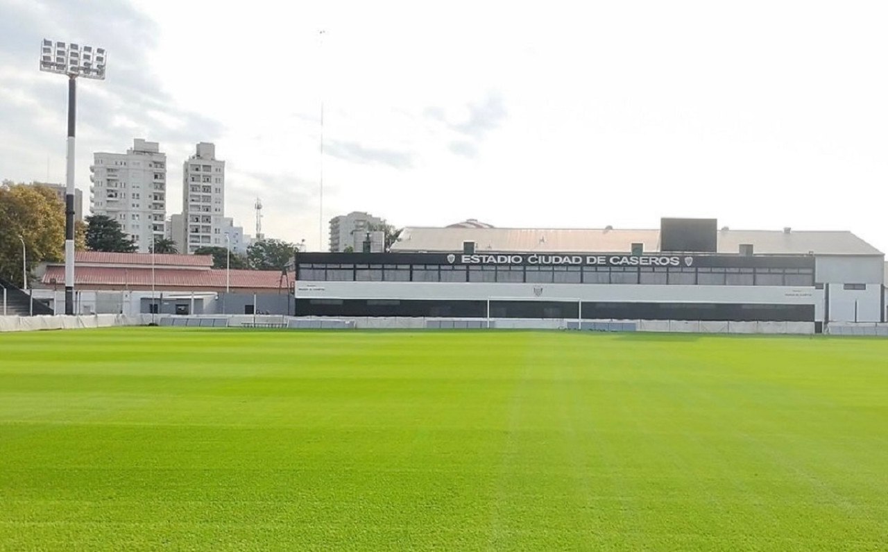 Estadio Ciudad de Caseros. Foto: Instagram @caestudiantes