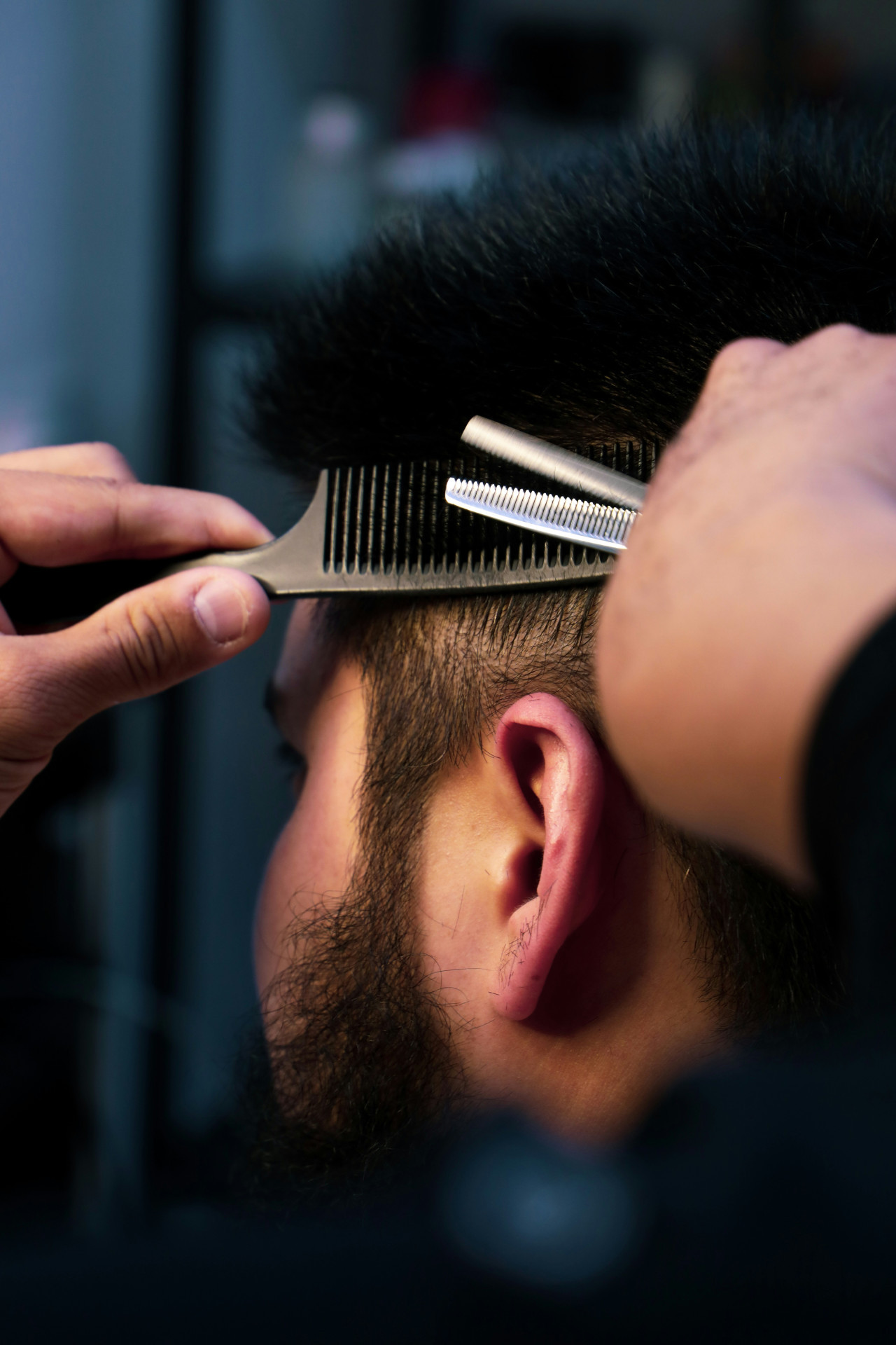 Corte de pelo, hombres. Fuente: Unsplash