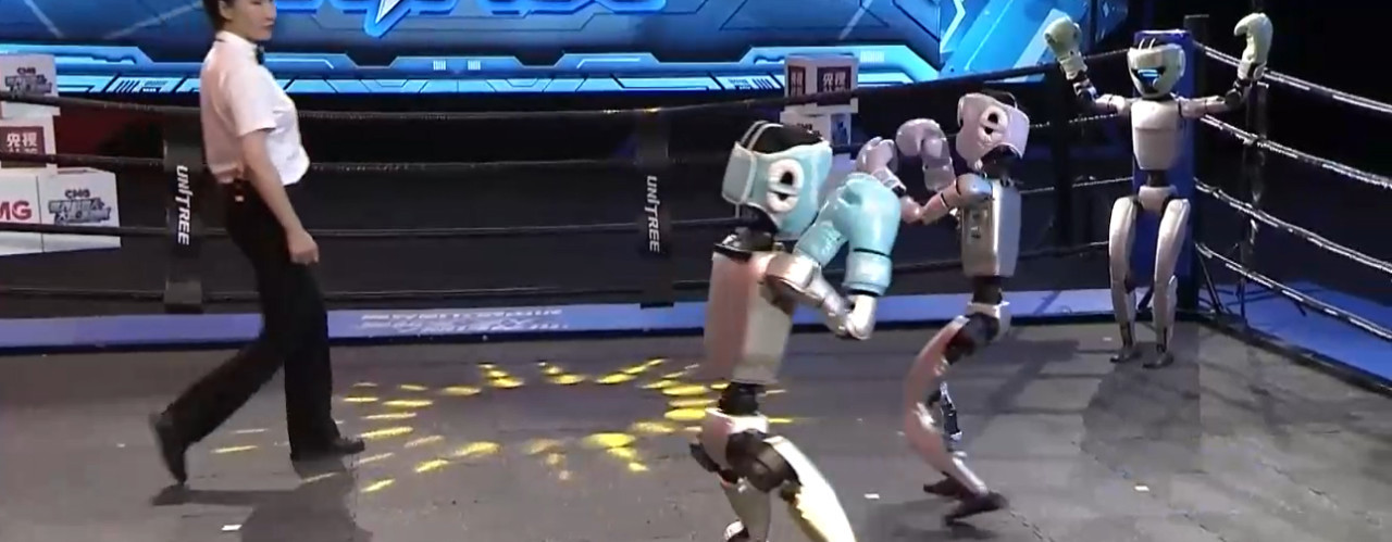 China realiza su primer campeonato de boxeo entre robots humanoides. Video: EFE / CCTV