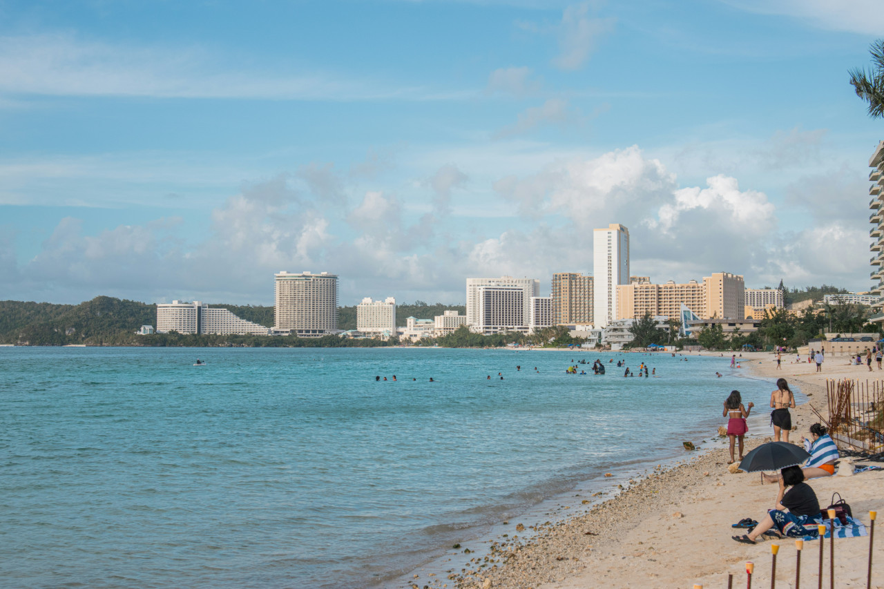 Una isla fundamental para los intereses de Estados Unidos en Asia. Foto: Unsplash.
