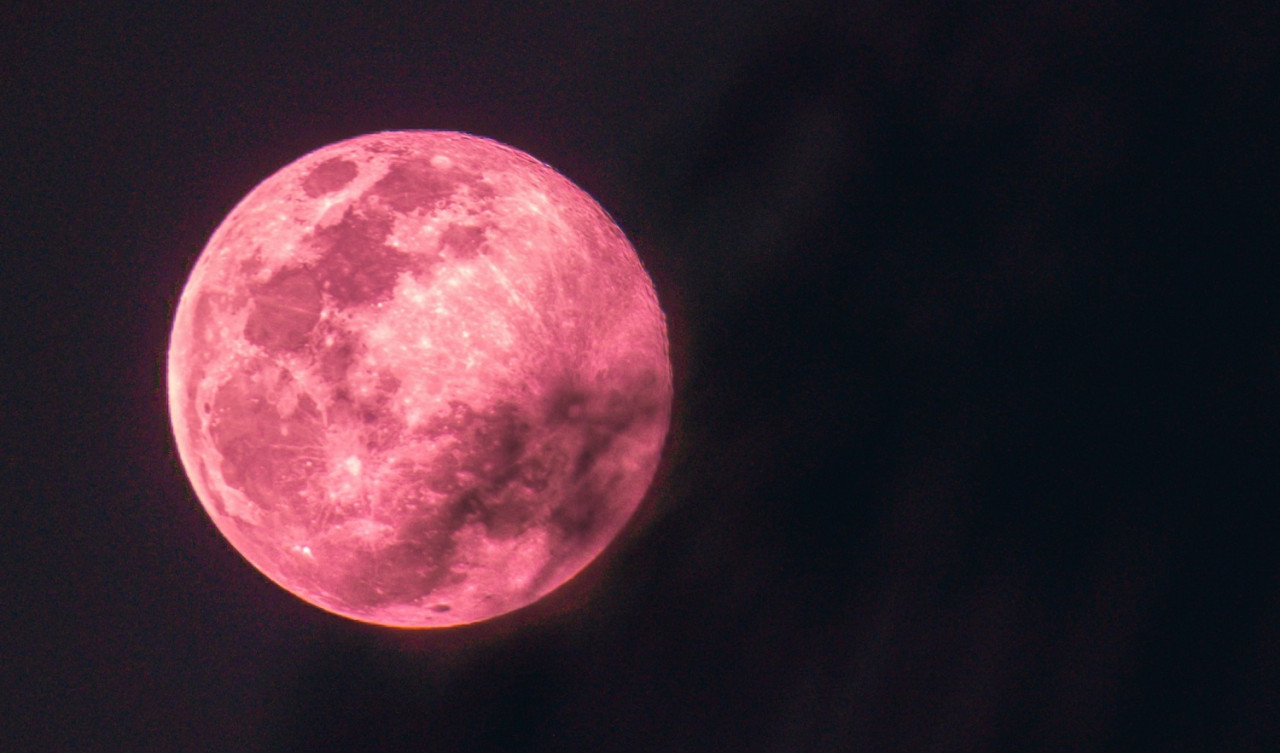 Luna de Fresa; Luna Llena. Foto: Unsplash