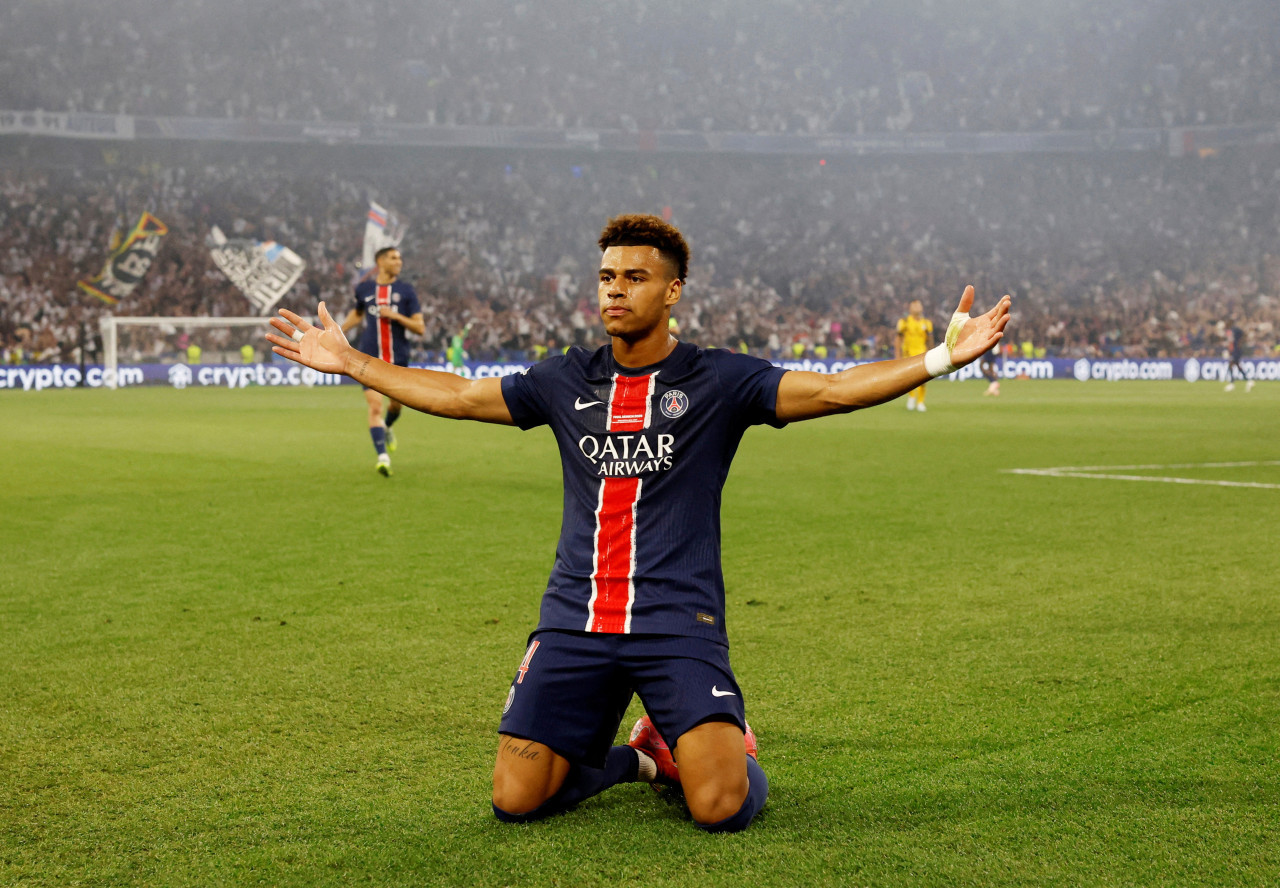 Désiré Doué, la estrella de la final de la Champions League para PSG. Foto: REUTERS/Peter Cziborra
