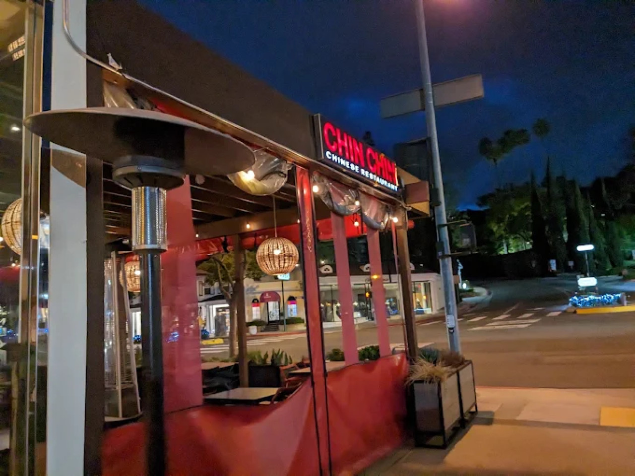 Chin Chin cierra su local en West Hollywood. Foto: Google Maps.
