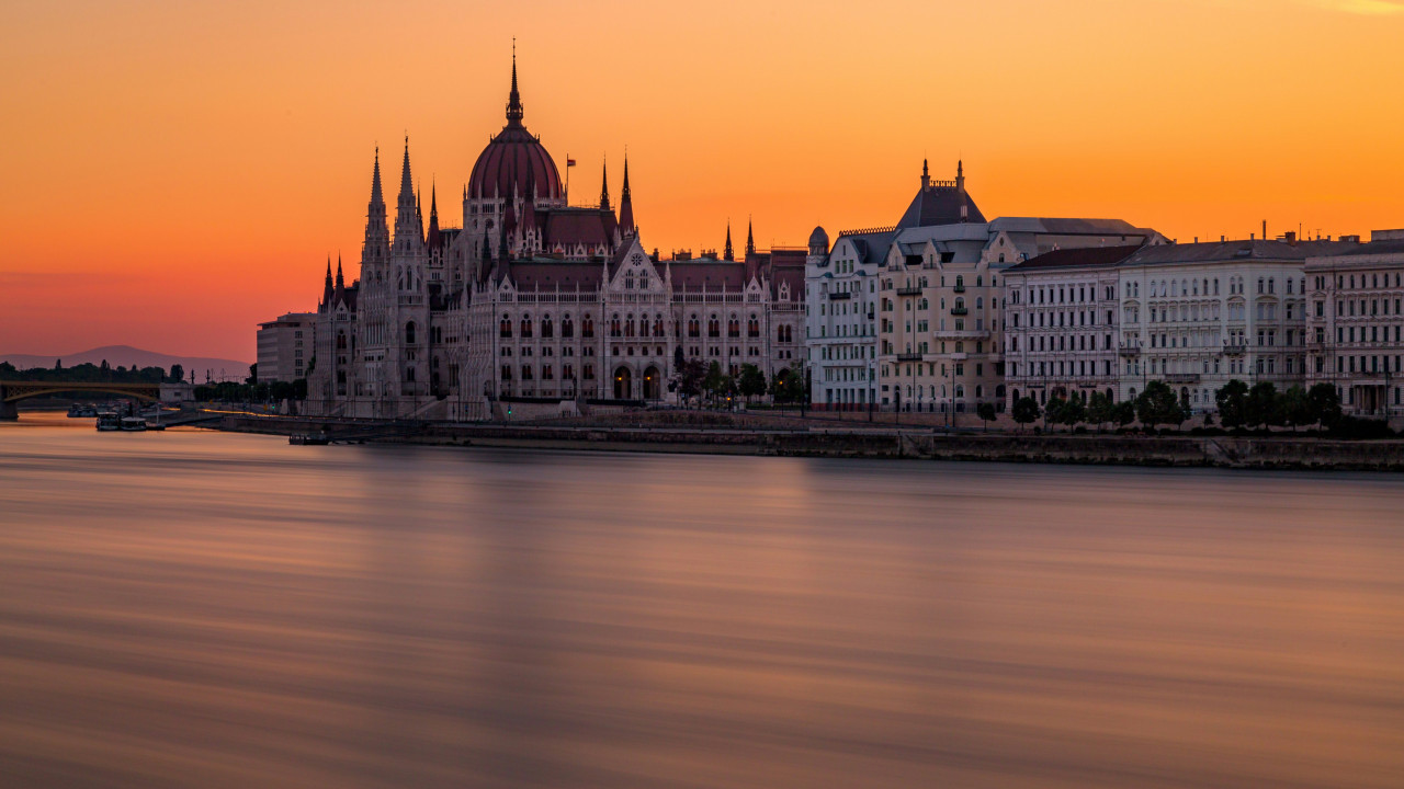 Budapest, una de las ciudades más baratas para conocer en Europa. Foto: Unsplash.
