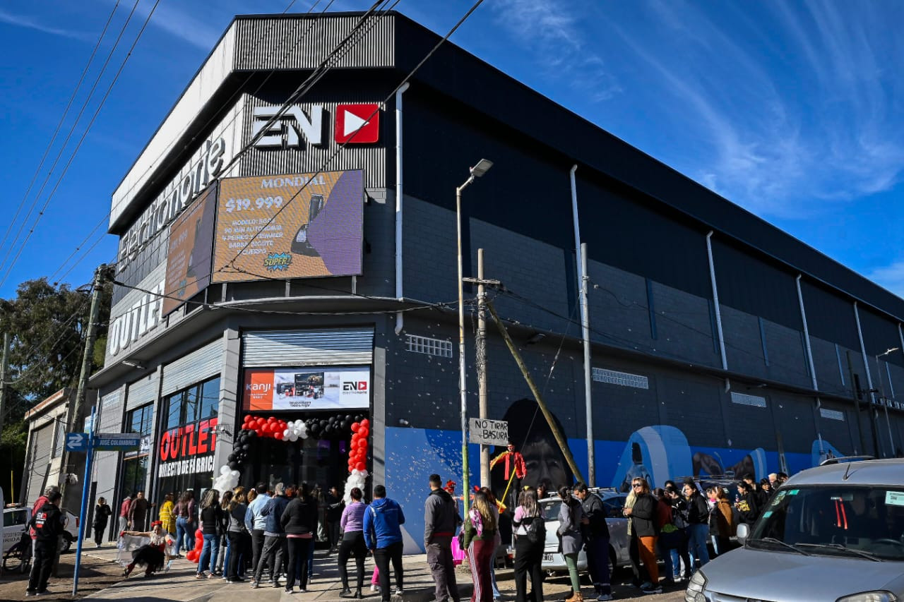 Nardini reafirma la importancia de impulsar el comercio local en la inauguración del Electro Norte