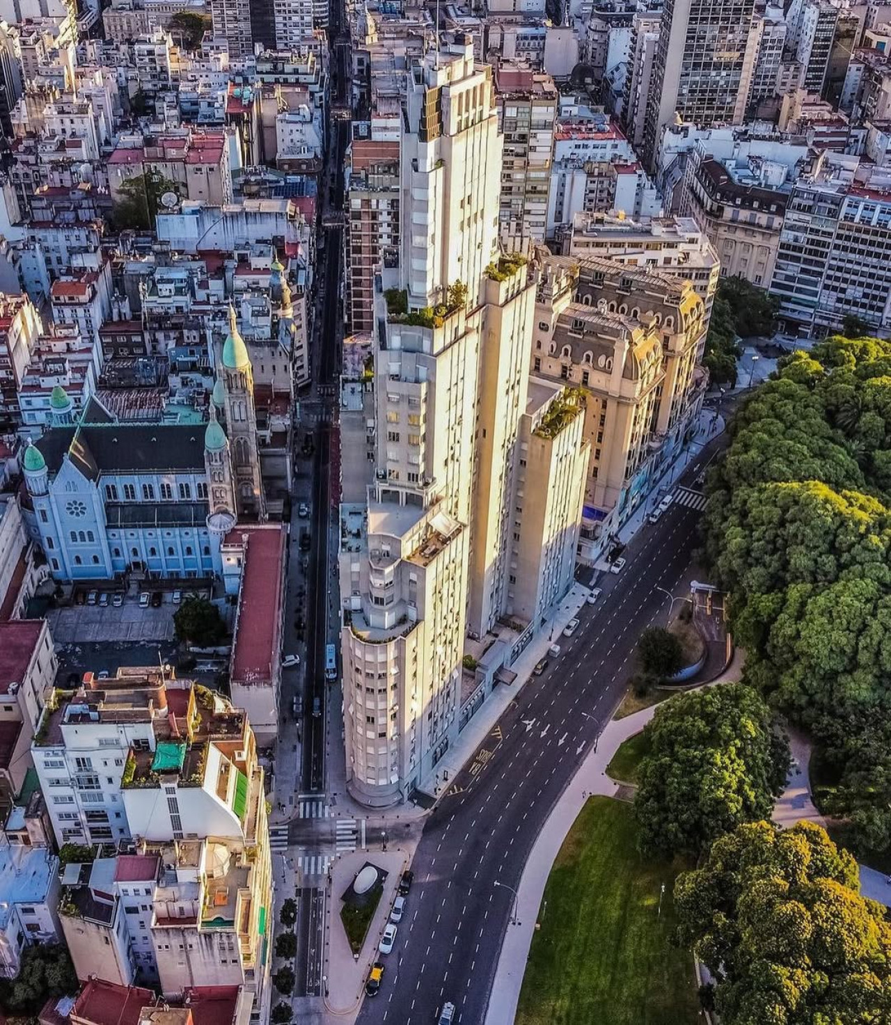Edificio Kavanagh. Foto INSTAGRAM @buenosairestourist