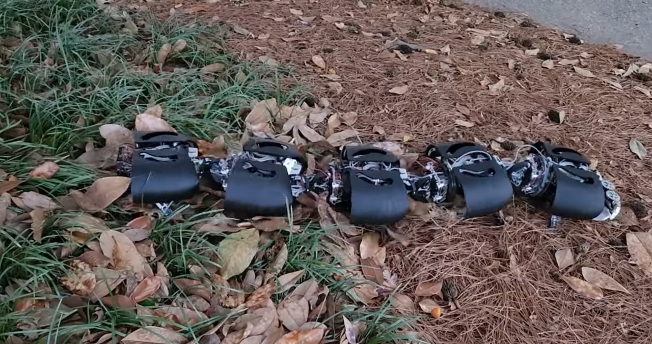 El "robot  insecto" creado para eliminar maleza sin dañar las plantas cultivadas. Foto:  Ground Control Robotics