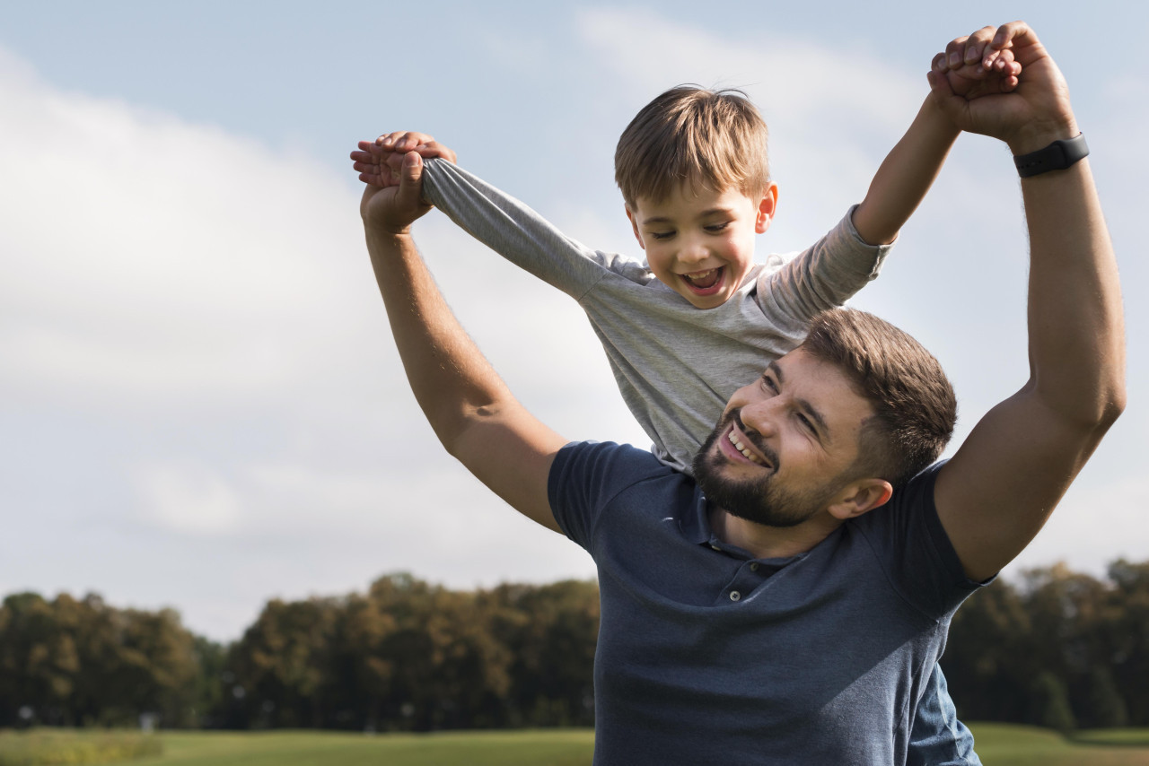 Padre, Día del Padre. Foto: Freepik.