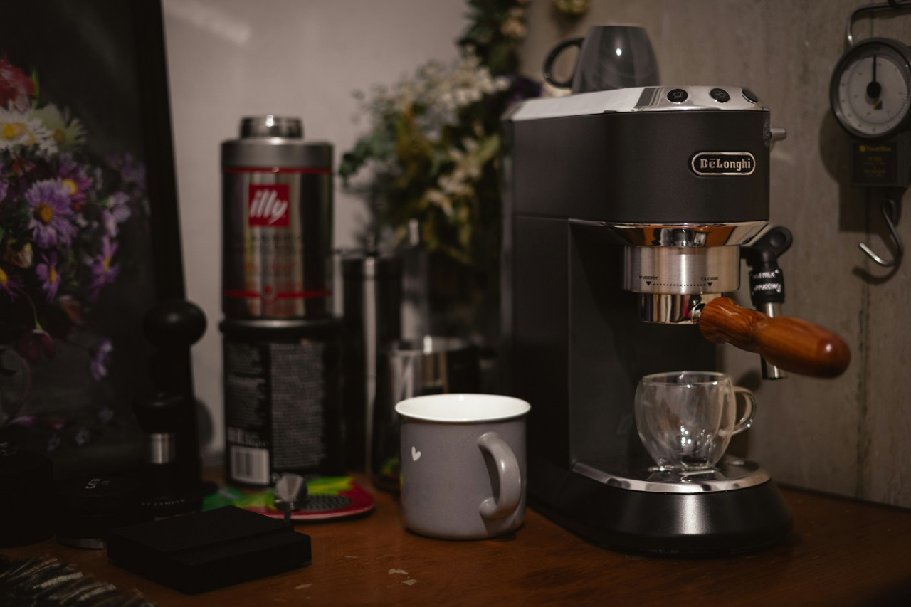 Cafetera. Foto: Unsplash.