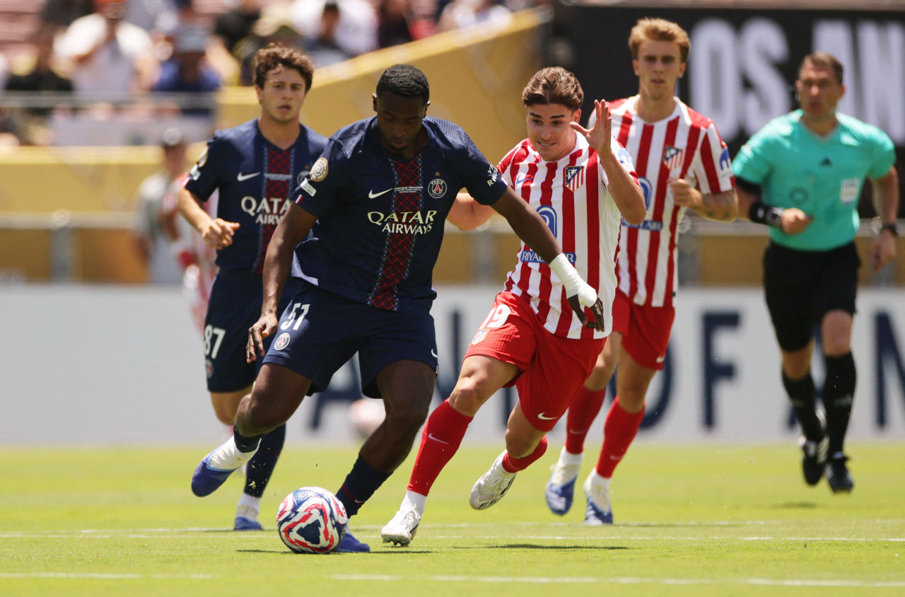 Julián Álvarez, PSG vs Atlético de Madrid; Mundial de Clubes 2025. Foto: Reuters/Daniel Cole