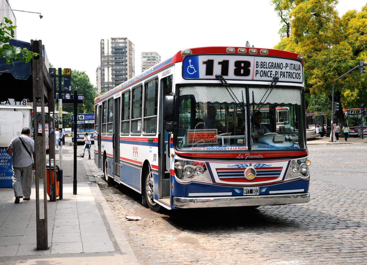 Línea de colectivos 118. Foto: Wikipedia.