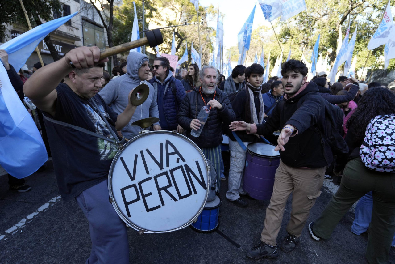 Congregación en Plaza de Mayo en apoyo a Cristina Kirchner. Foto: Daniel Vides / NA