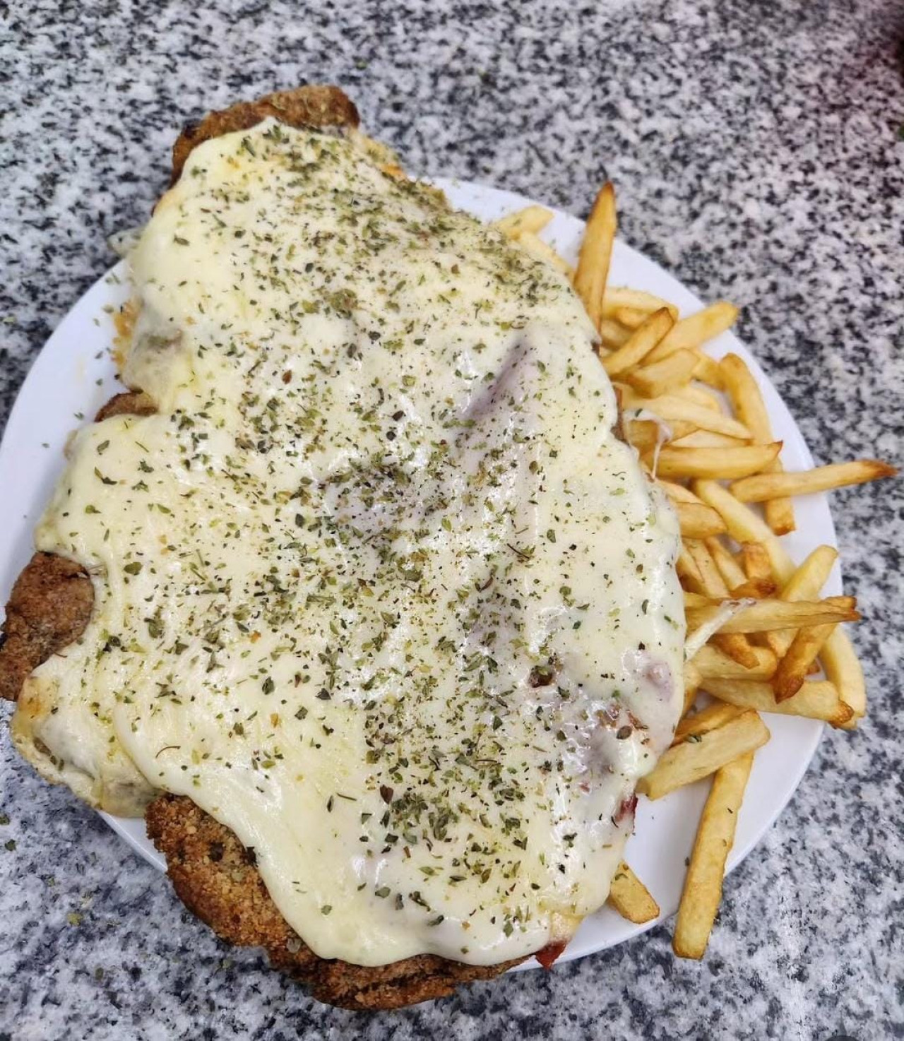 Pujol Restobeer, en Caballito. Foto: Instagram / pujol_restobeer.