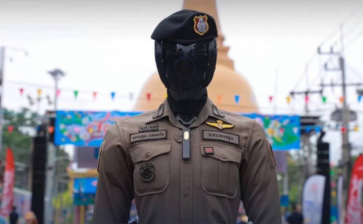 Robot policía de Tailandia. Foto: Real Policía Tailandesa
