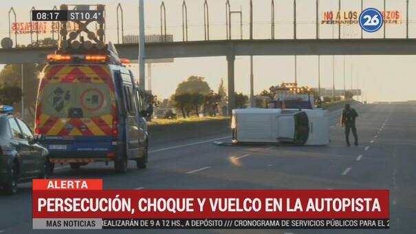 3 gitanos detenidos tras persecución, choque y vuelco en autopista