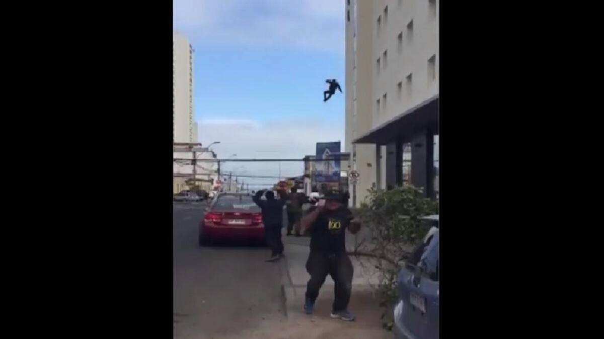 Ecuatoriano cae desde un sexto piso en Chile