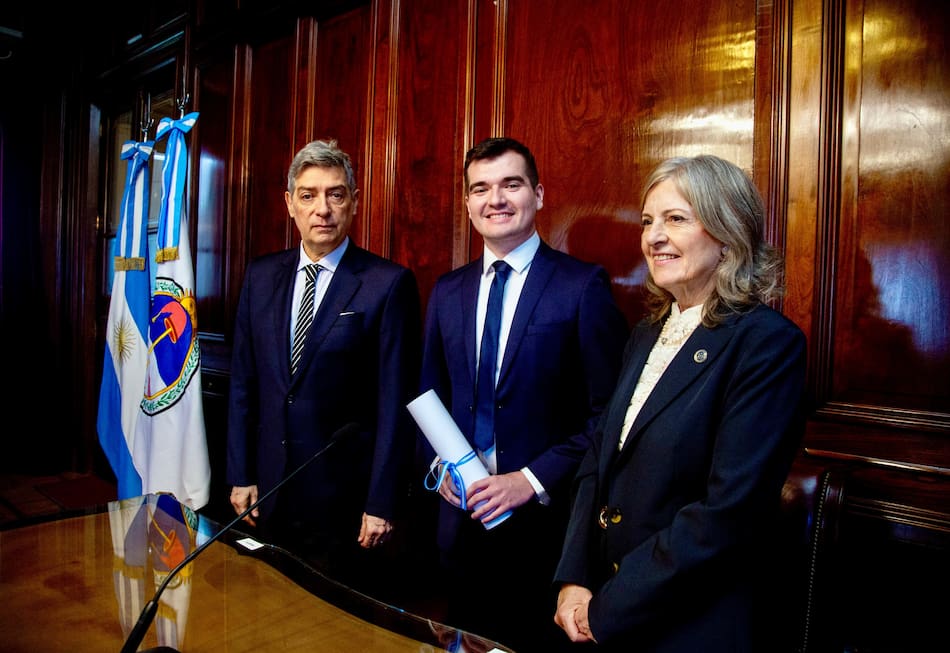 Horacio Rosatti en la entrega de premios de la Asociación Argentina de Derecho Procesal.