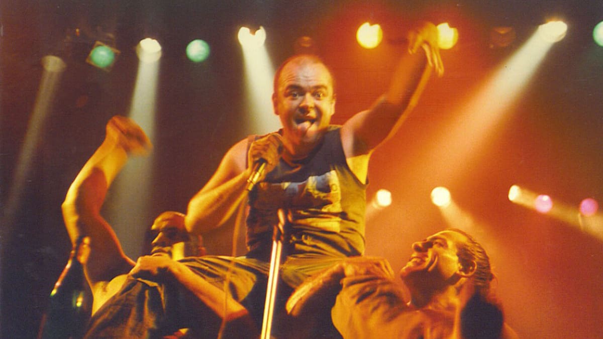Luca Prodan en sus tiempos en la banda Sumo