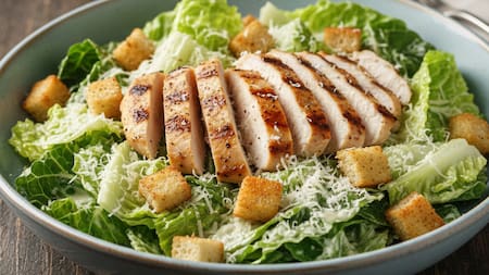 Receta en tan solo 20 minutos: cómo hacer pancitos caseros de ajo en la sartén