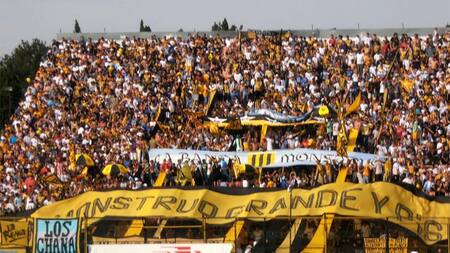 Hinchada de Almirante Brown - Fútbol del ascenso